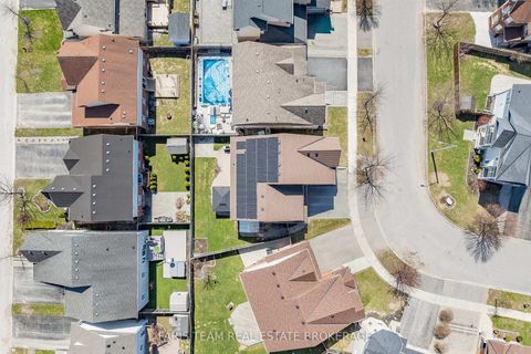 Photo 40 at 43 Maple Crown Terrace, Shore, Barrie