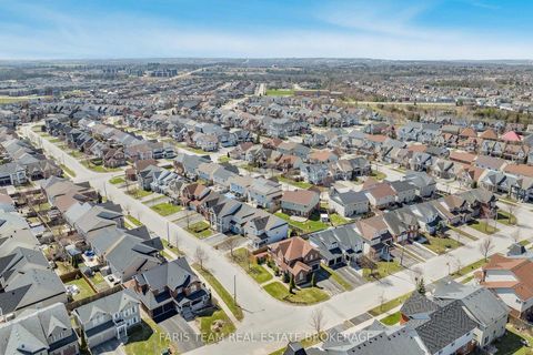 Photo 41 at 43 Maple Crown Terrace, Shore, Barrie