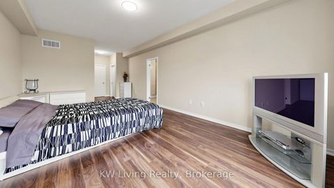 Photo 17 at 389 Elyse Court, Bayview Northeast, Aurora