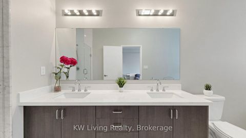 Photo 19 at 389 Elyse Court, Bayview Northeast, Aurora