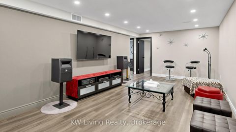 Photo 27 at 389 Elyse Court, Bayview Northeast, Aurora