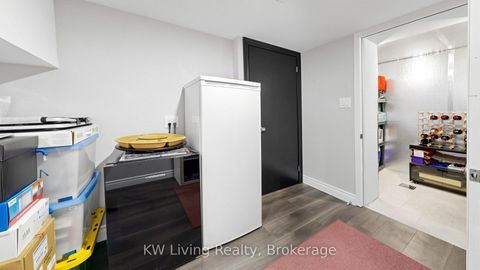 Photo 31 at 389 Elyse Court, Bayview Northeast, Aurora