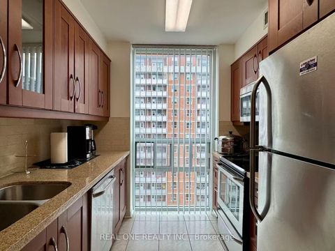 Photo 10 at 1507 - 15 Michael Power Place, City Centre West, Toronto