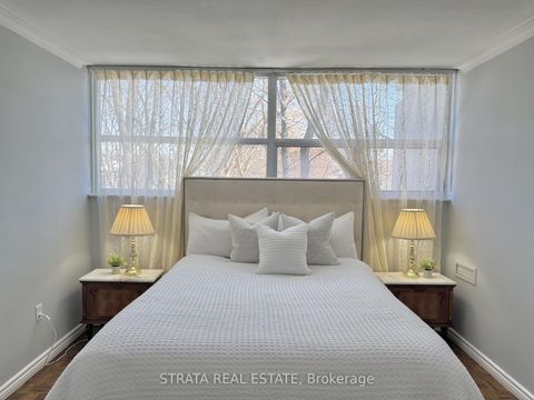 Photo 8 at 203 - 3555 Bathurst Street, Nortown, Toronto