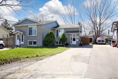 Photo 1 at 1308 Fundy Court, Lakeview, Oshawa