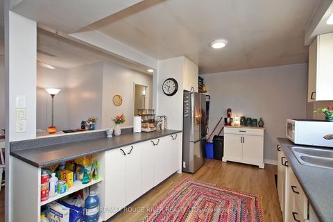 Photo 6 at 1308 Fundy Court, Lakeview, Oshawa