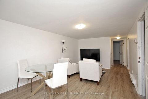 Photo 12 at 1308 Fundy Court, Lakeview, Oshawa