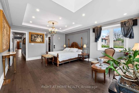 Photo 13 at 397 Maple Leaf Drive, Maple Leaf, Toronto