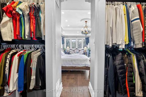 Photo 15 at 397 Maple Leaf Drive, Maple Leaf, Toronto