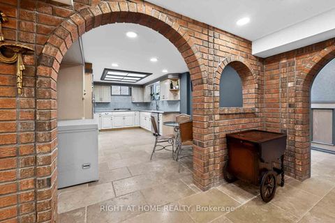 Photo 25 at 397 Maple Leaf Drive, Maple Leaf, Toronto