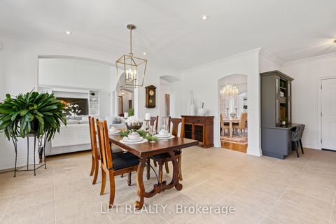 Photo 17 at 5 Wolford Court, Historic Lakeshore Communities, Georgina