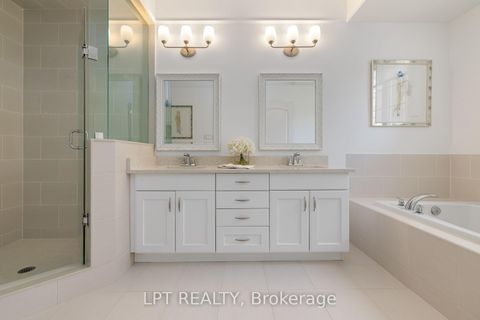 Photo 21 at 5 Wolford Court, Historic Lakeshore Communities, Georgina