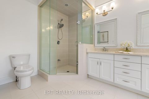 Photo 22 at 5 Wolford Court, Historic Lakeshore Communities, Georgina