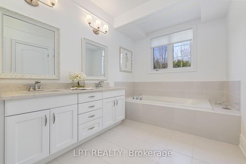 Photo 23 at 5 Wolford Court, Historic Lakeshore Communities, Georgina