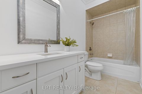 Photo 30 at 5 Wolford Court, Historic Lakeshore Communities, Georgina