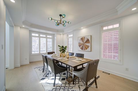 Photo 10 at 64 Glengordon Crescent, Devil's Elbow, Markham