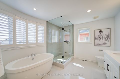 Photo 27 at 64 Glengordon Crescent, Devil's Elbow, Markham