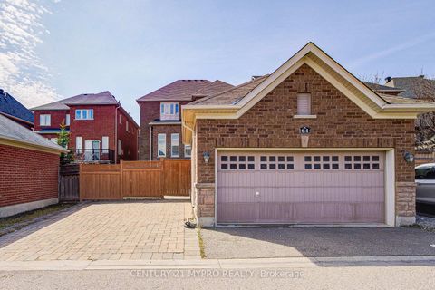 Photo 38 at 64 Glengordon Crescent, Devil's Elbow, Markham