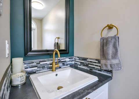 Photo 4 at 92 Cunningham Drive, Ardagh, Barrie