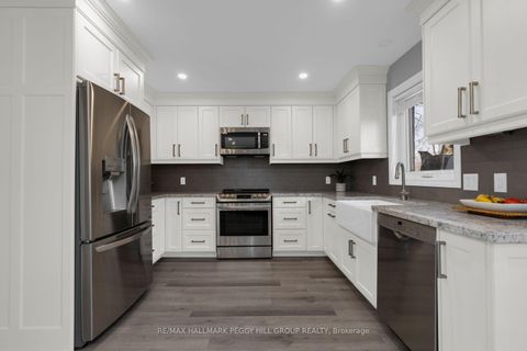 Photo 3 at 142 Ferndale Drive S, Ardagh, Barrie