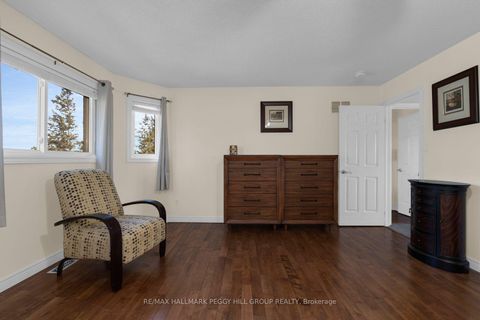 Photo 10 at 142 Ferndale Drive S, Ardagh, Barrie