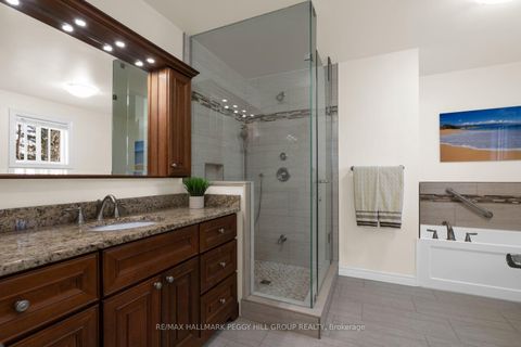 Photo 11 at 142 Ferndale Drive S, Ardagh, Barrie