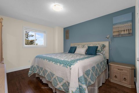 Photo 13 at 142 Ferndale Drive S, Ardagh, Barrie