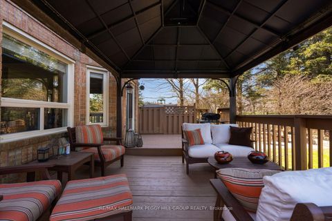 Photo 25 at 142 Ferndale Drive S, Ardagh, Barrie