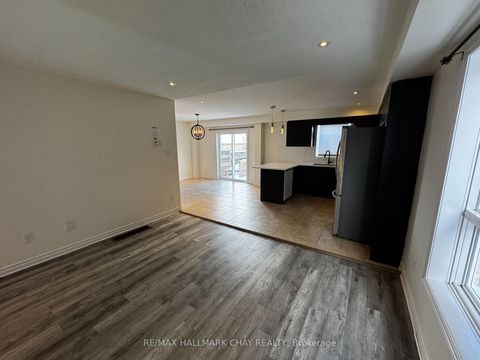 Photo 5 at 77 White Crescent, Holly, Barrie