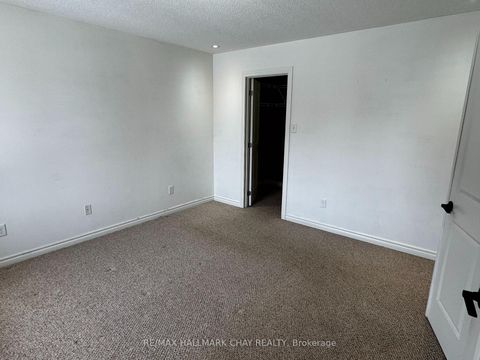 Photo 20 at 77 White Crescent, Holly, Barrie