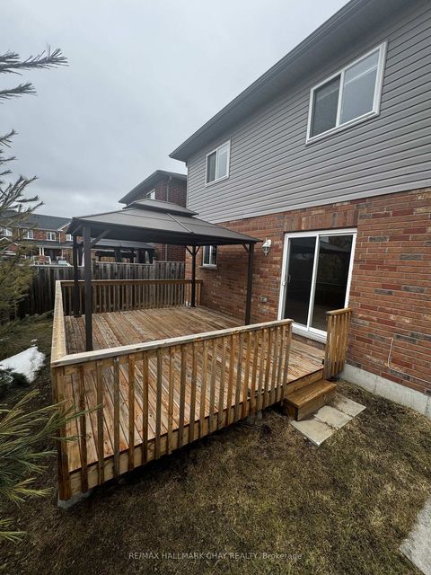 Photo 34 at 77 White Crescent, Holly, Barrie