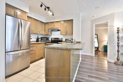 Photo 5 at 2201 - 18 Spring Garden Avenue, Willowdale East, Toronto