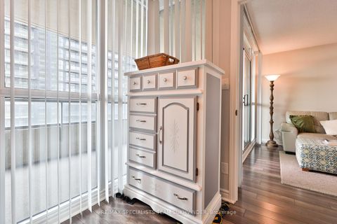 Photo 22 at 2201 - 18 Spring Garden Avenue, Willowdale East, Toronto