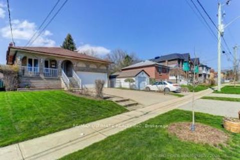 Photo 2 at 100 Newlands Avenue, Birchmount, Toronto