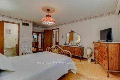 Photo 15 at 100 Newlands Avenue, Birchmount, Toronto