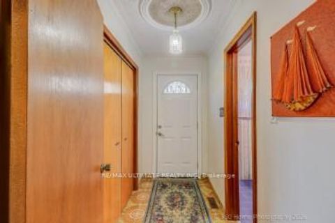 Photo 17 at 100 Newlands Avenue, Birchmount, Toronto