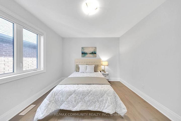 Photo 30 at 10 Nigh Drive, Middlefield, Markham