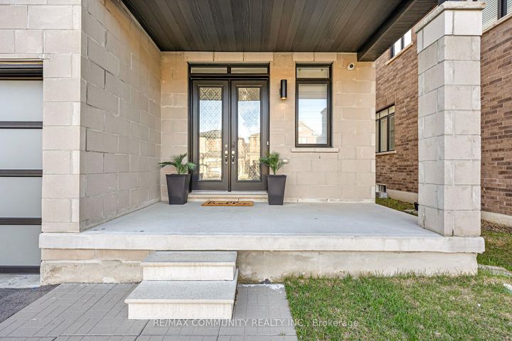 Photo 40 at 10 Nigh Drive, Middlefield, Markham