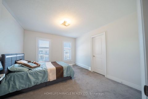 Photo 31 at 1 Ainslie Hill Crescent, Sutton & Jackson's Point, Georgina