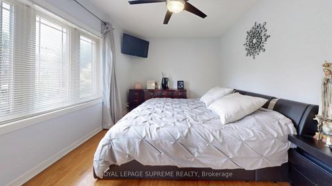 Photo 12 at 156 Osler Street, Pellam Park, Toronto