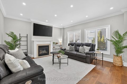 Photo 10 at 153 Woodbury Crescent, Summerhill Estates, Newmarket