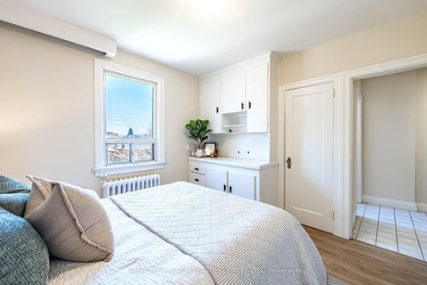 Photo 25 at 19 Nineteenth Street, New Toronto, Toronto