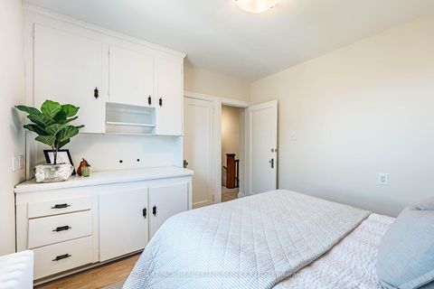 Photo 26 at 19 Nineteenth Street, New Toronto, Toronto