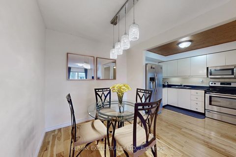 Photo 10 at 11 Sand Fernway, Don Valley Village, Toronto