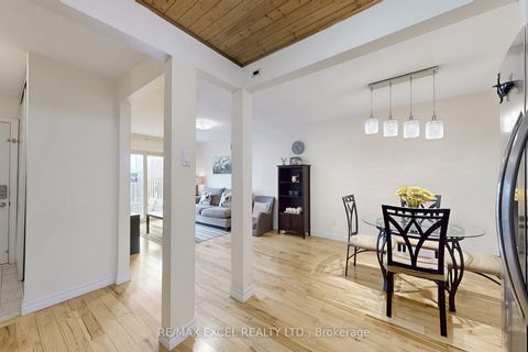 Photo 15 at 11 Sand Fernway, Don Valley Village, Toronto