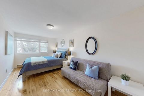 Photo 19 at 11 Sand Fernway, Don Valley Village, Toronto