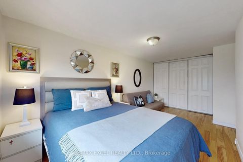 Photo 22 at 11 Sand Fernway, Don Valley Village, Toronto