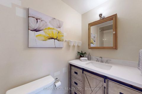 Photo 29 at 11 Sand Fernway, Don Valley Village, Toronto