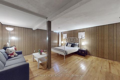 Photo 33 at 11 Sand Fernway, Don Valley Village, Toronto