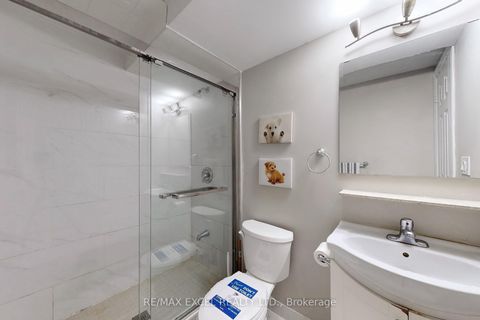 Photo 38 at 11 Sand Fernway, Don Valley Village, Toronto